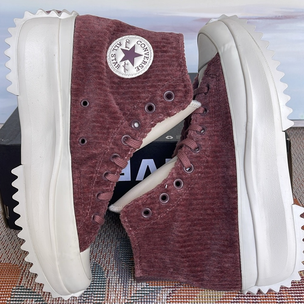 Converse WMNS А03252С CTAS
RUN STAR HIKE HI
DARK WINE/SADDLE/EGRET
Sneakers - Picture 12 of 16
